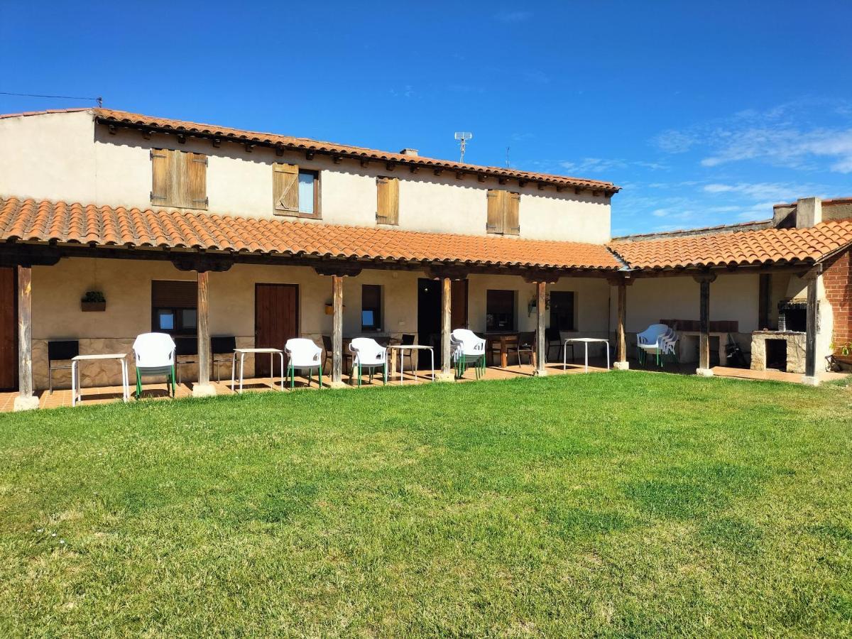 Albergue Don Camino Villalcázar de Sirga 외부 사진
